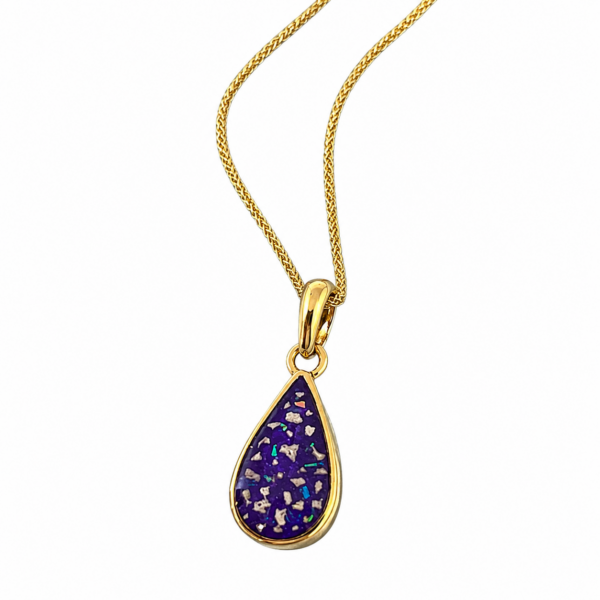Gold Teardrop Pendant